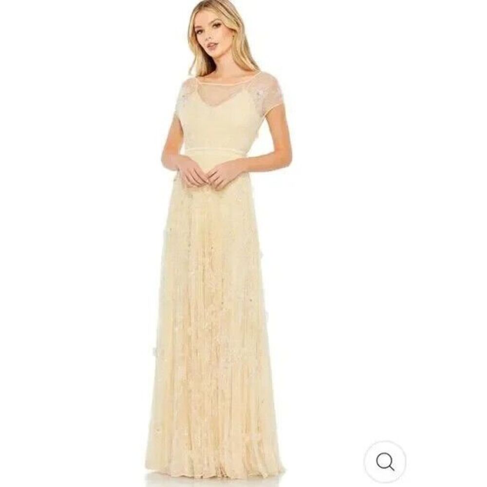 NWT MAC‎ DUGGAL Embroidered Beaded/Rhinestone 3D Flower 70274 Gown Dress Size 10